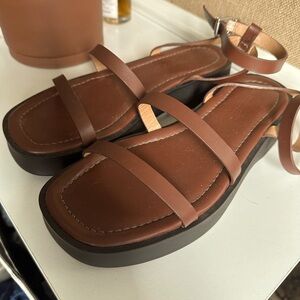 Madewell platform sandals - only worn once!
